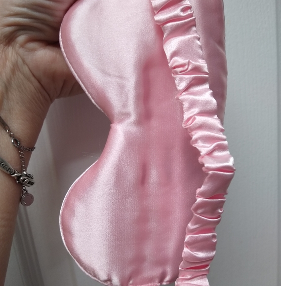 Other - 1/$15 or2/20 your choice         NWT SLEEPING BLINDS